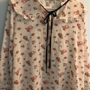 Papaya Blouse, white with pink flowers, ruffled bib and sleeves, New